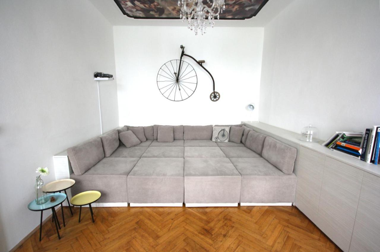 Appartamento For The Bold, Chic And Open Minded Vienna Esterno foto
